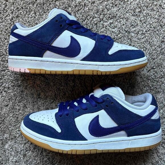 Nike SB Dunk Low LA Dodgers Size 6 Men's (Size 7.5 Women's) - Picture 1 of 8